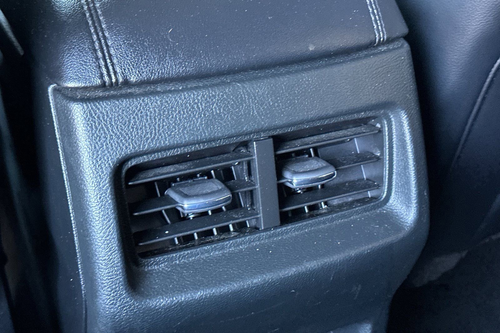 Certified 2024 Ford Edge SEL image 41