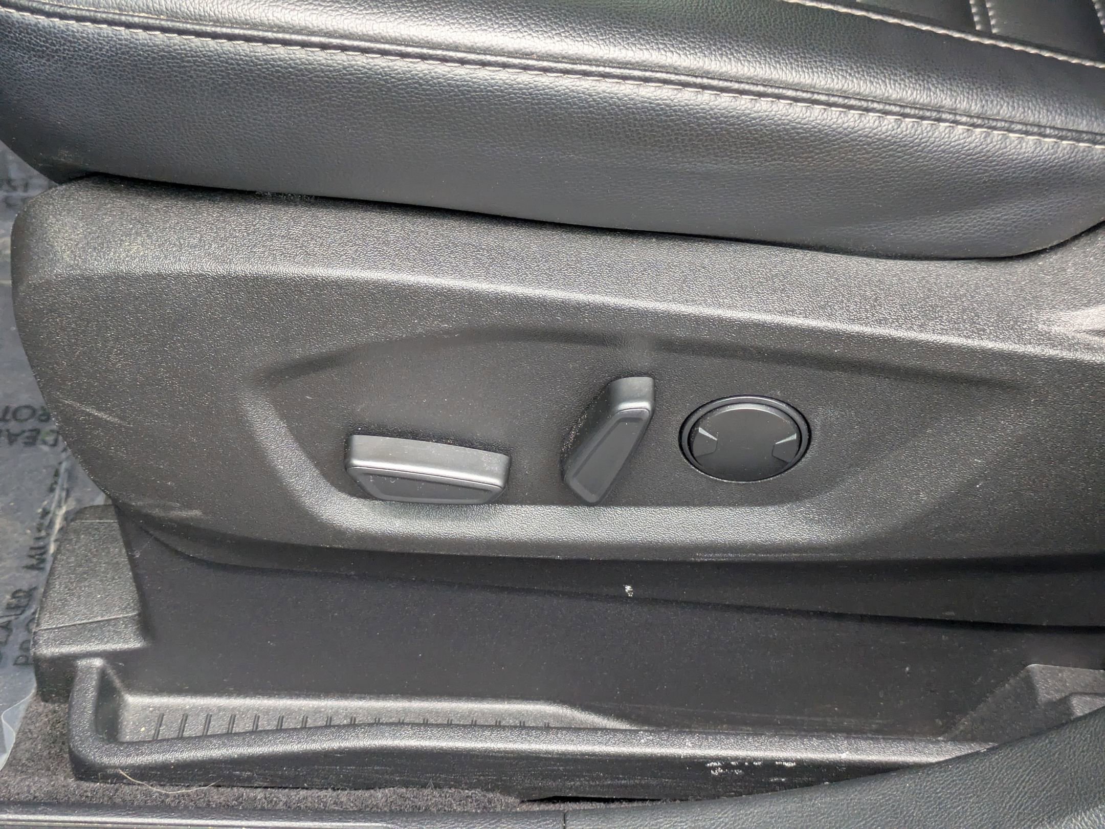 Certified 2023 Ford Edge SEL w/ Convenience Package image 13