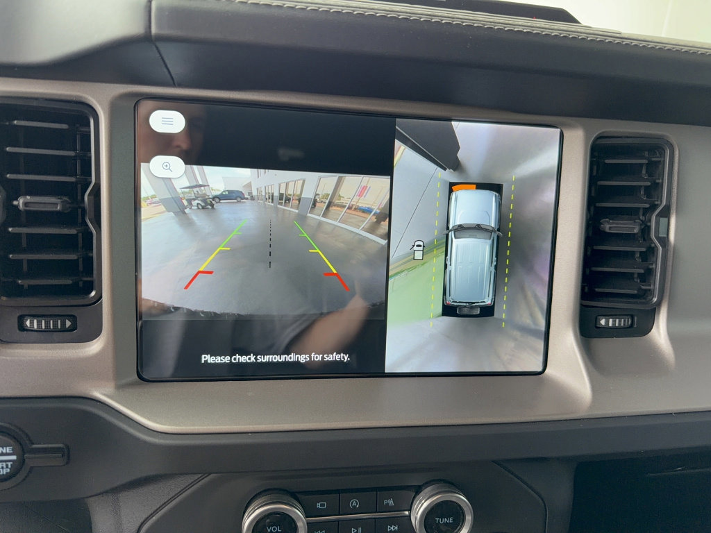 Certified 2025 Ford Bronco Outer Banks w/ Sasquatch Package image 20