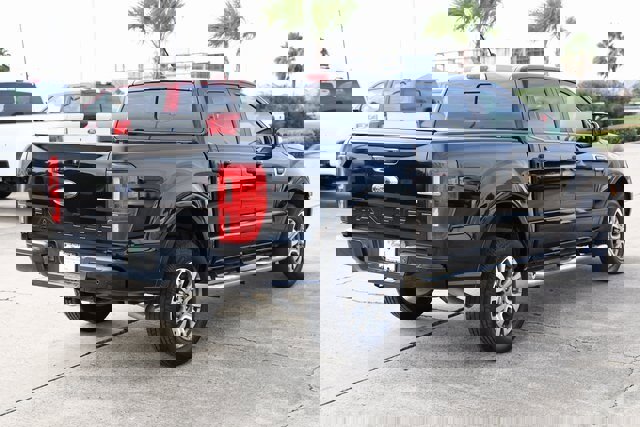 Certified 2019 Ford Ranger Lariat w/ Equipment Group 501A Mid image 4