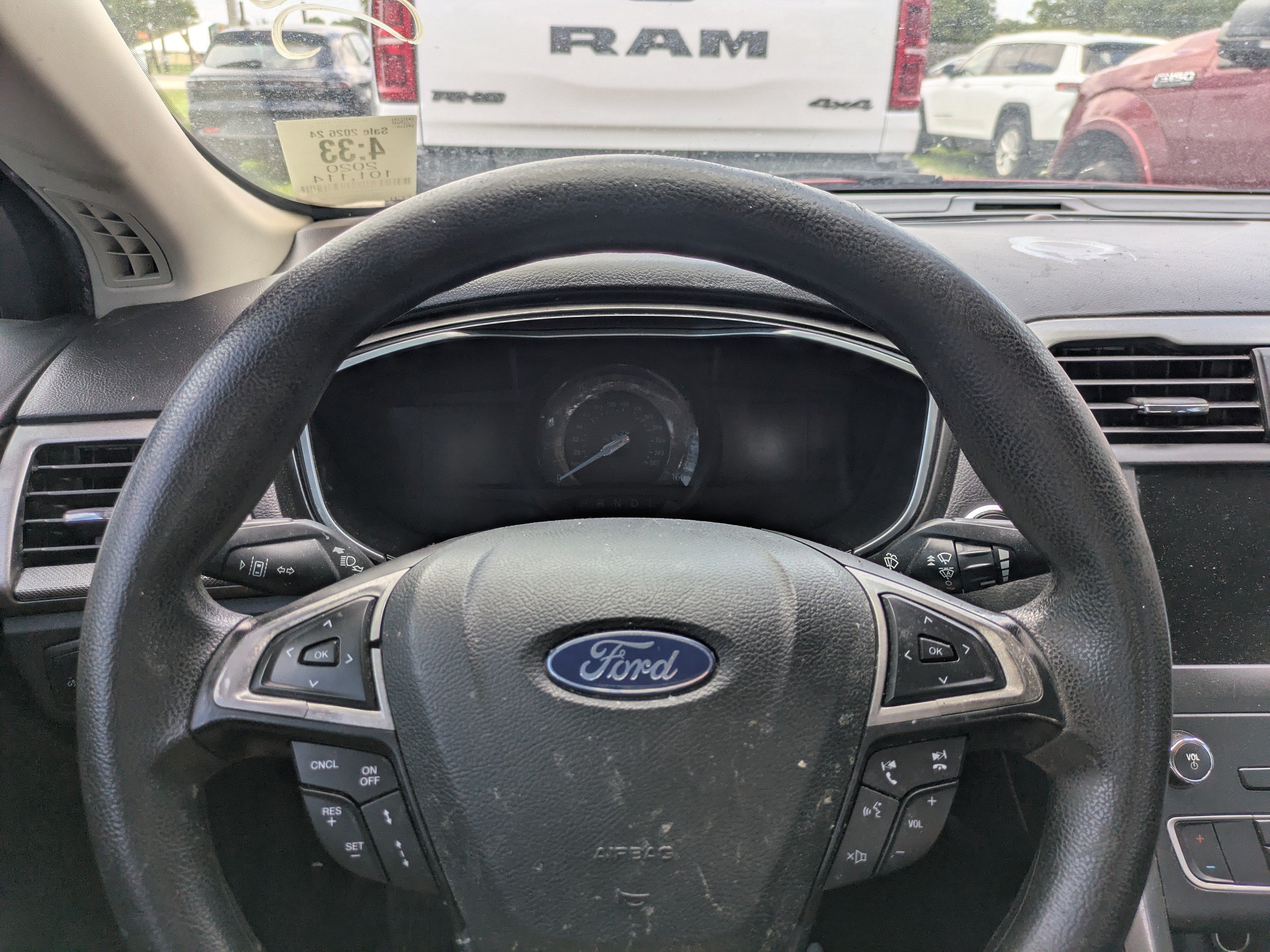 Certified 2020 Ford Fusion SE FWD image 22