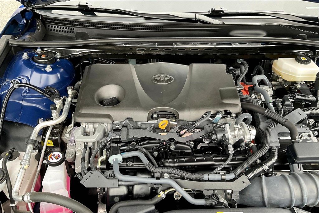 Used 2025 Toyota Camry SE FWD image 30