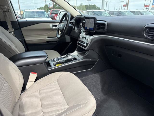 Certified 2022 Ford Explorer XLT AWD/4WD image 18