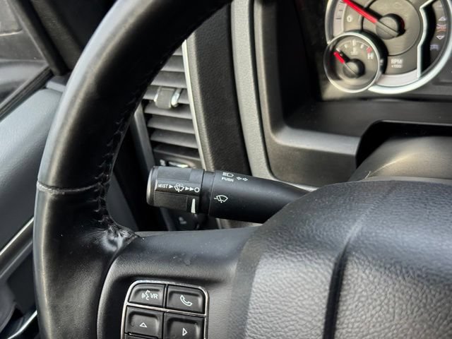 Used 2018 RAM 1500 SLT AWD/4WD image 28