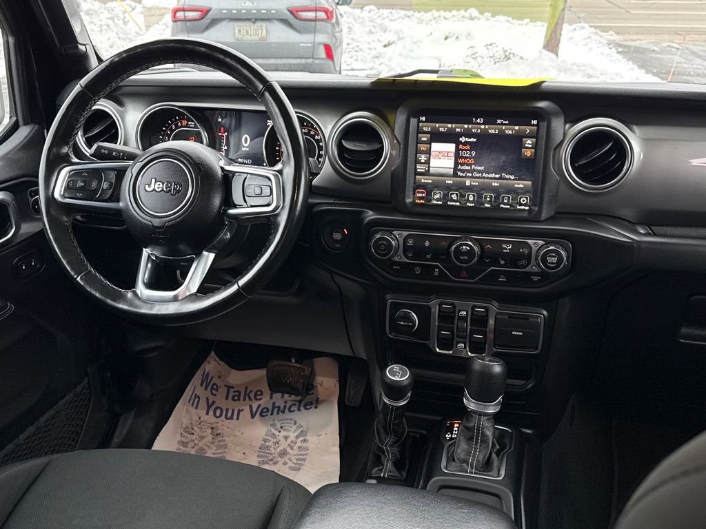 Used 2020 Jeep Gladiator Overland image 10