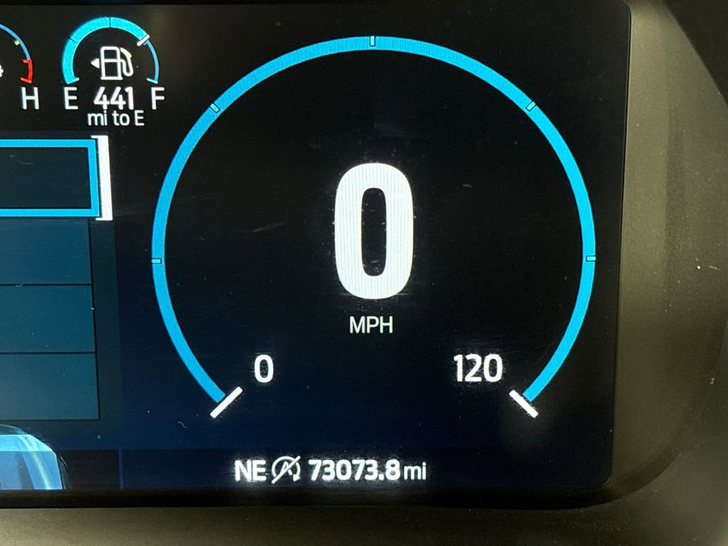 Certified 2021 Ford F150 Lariat w/ Equipment Group 502A High image 23