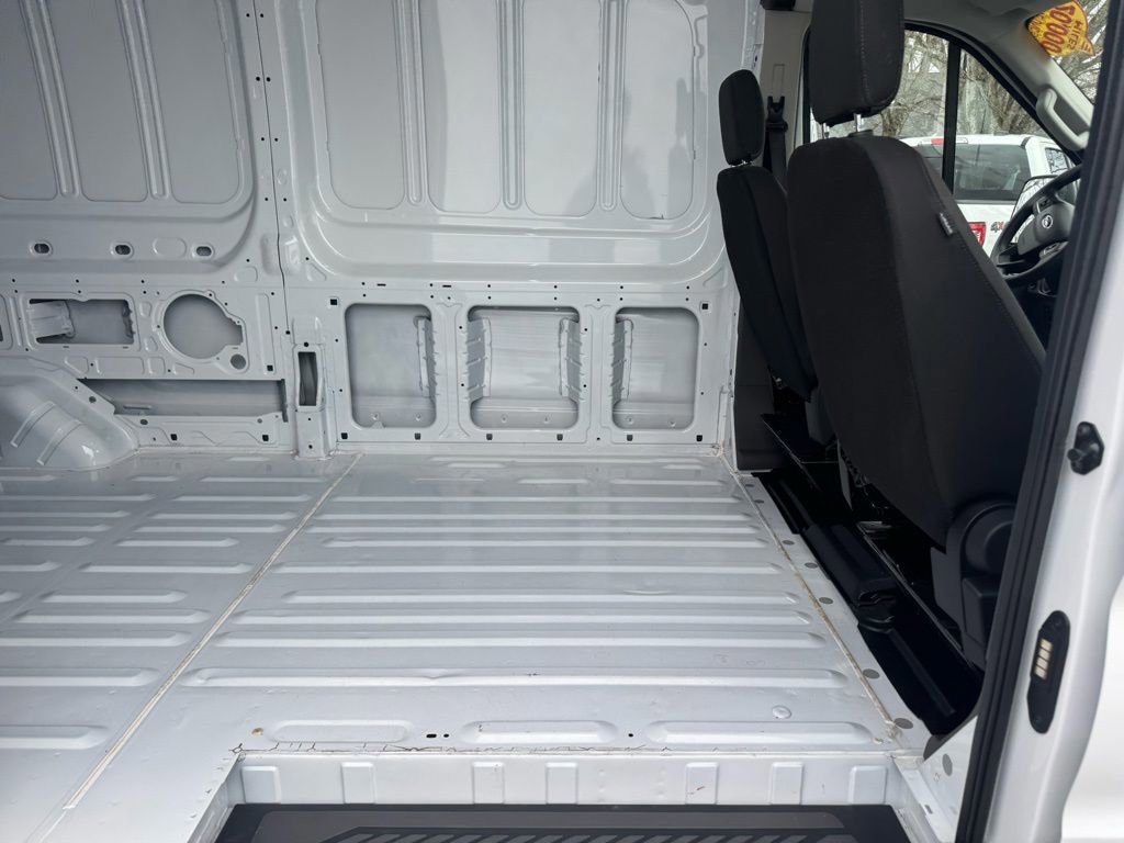 Certified 2025 Ford Transit 150 148 WB MEDIUM ROOF CARGO w/ Interior Upgrade Package image 7