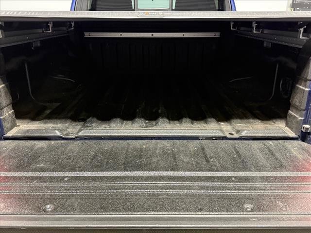 Used 2022 Nissan Frontier PRO-4X image 17