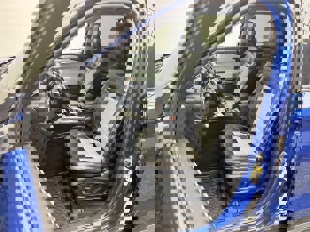 Certified 2022 Ford Explorer XLT w/ XLT Sport Appearance Package image 14