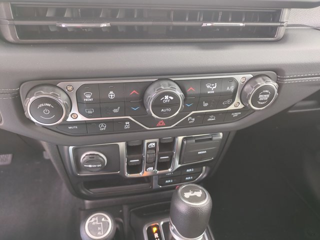 Used 2024 Jeep Wrangler Unlimited Sahara w/ Safety Group image 24