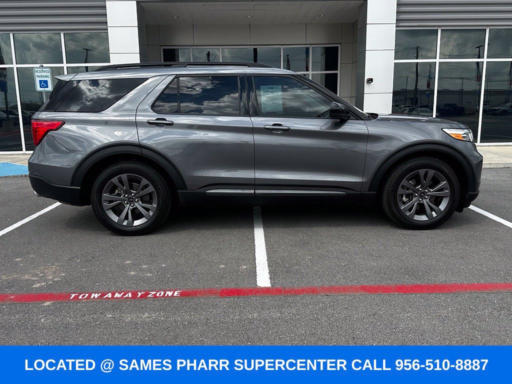 Certified 2023 Ford Explorer XLT w/ Equipment Group 202A RWD image 5