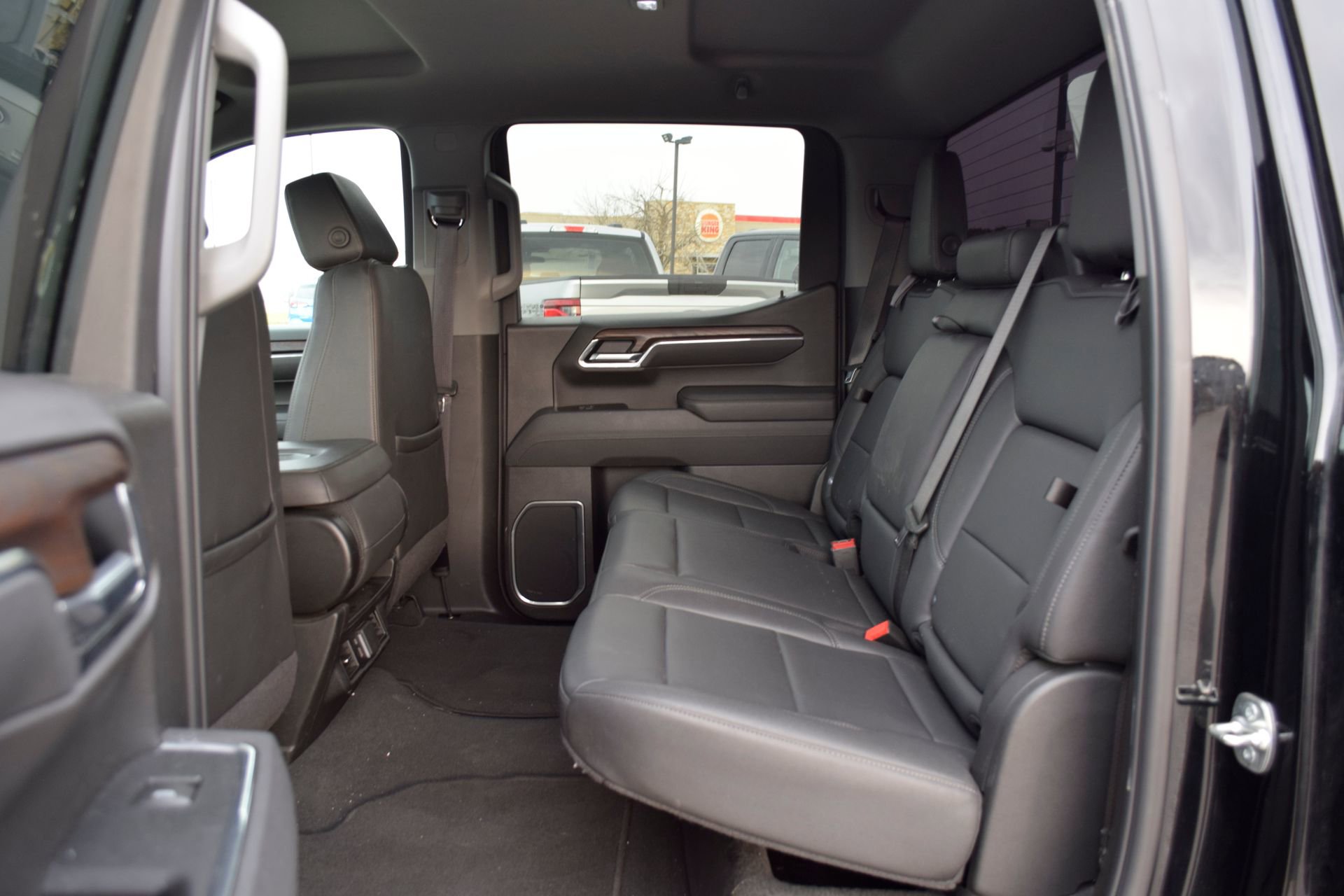 Used 2025 GMC Sierra 1500 SLT image 20