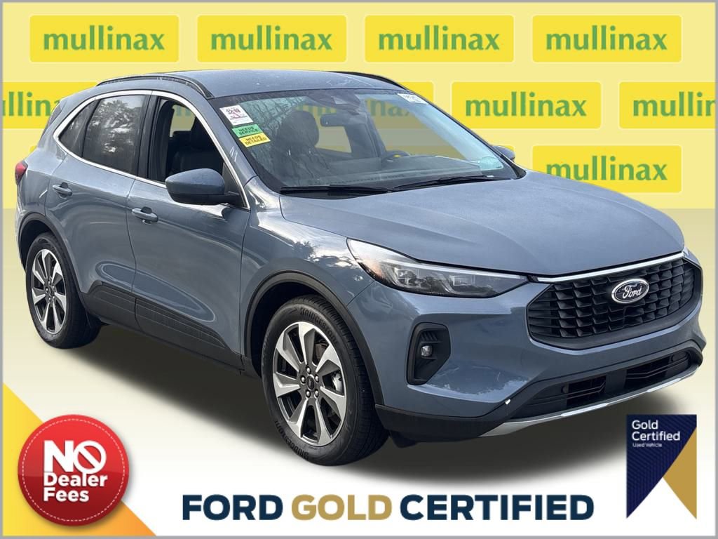 Certified 2025 Ford Escape Platinum image 1