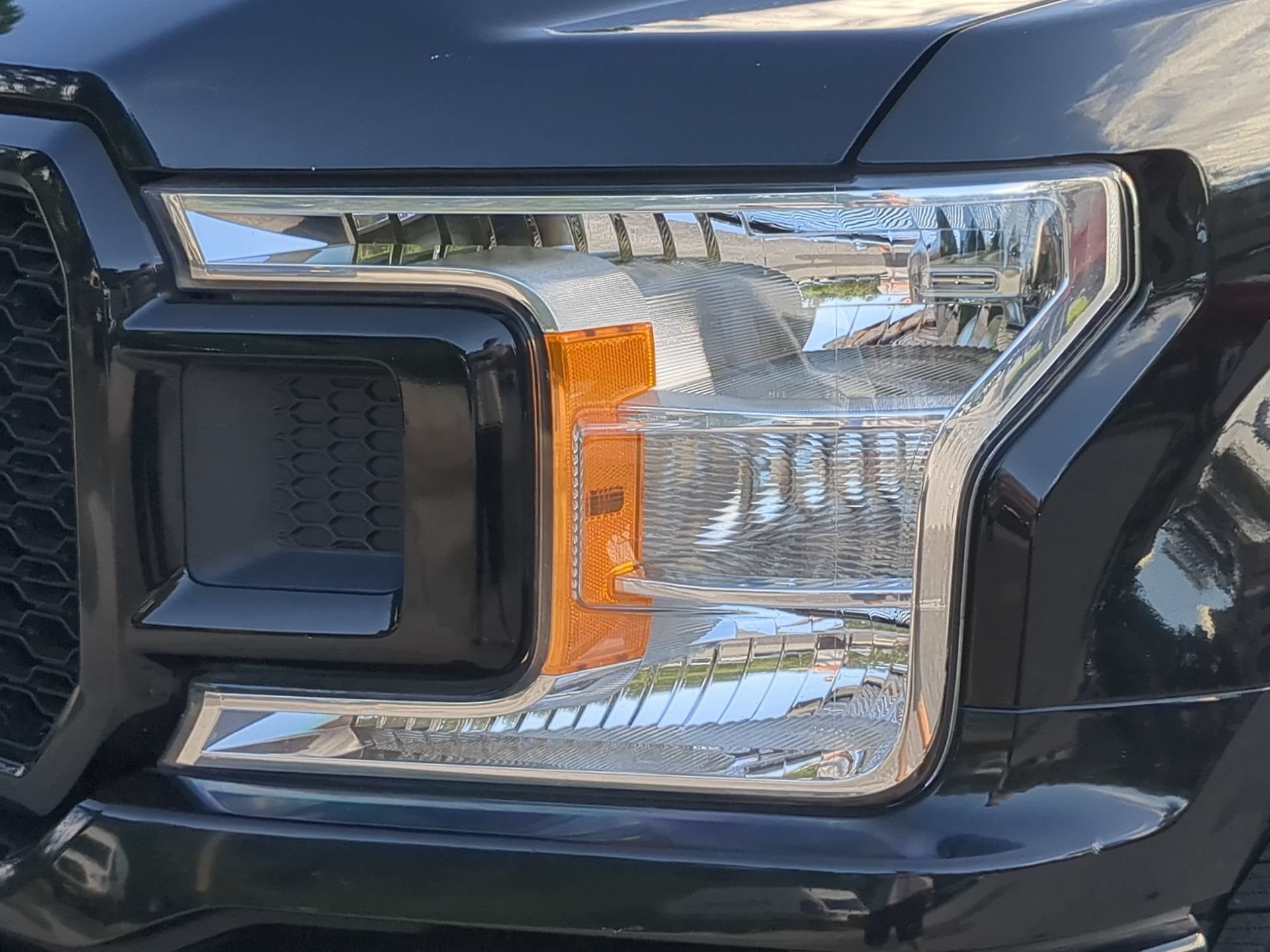 Certified 2018 Ford F150 XL w/ Equipment Group 101A Mid AWD/4WD image 44