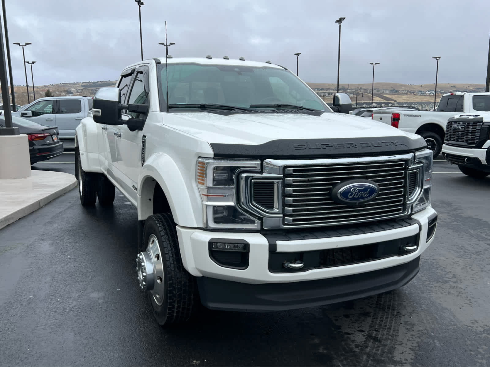 Certified 2022 Ford F450 Platinum w/ FX4 Off-Road Package image 10