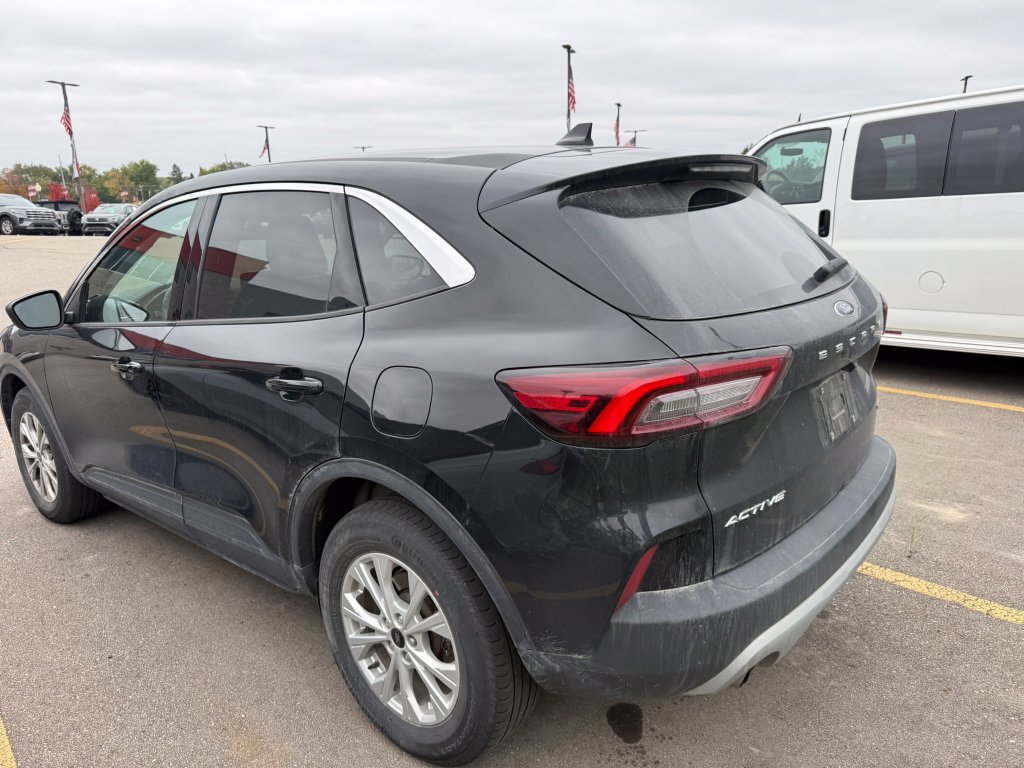 Certified 2023 Ford Escape Active AWD/4WD image 6