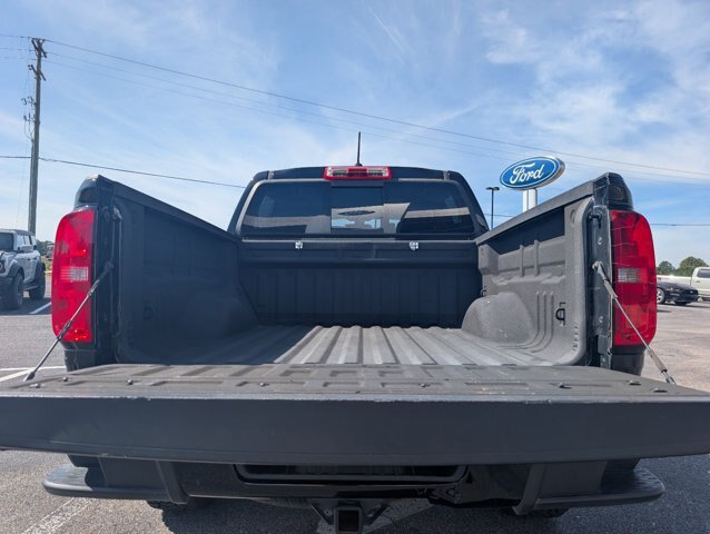 Used 2018 Chevrolet Colorado Z71 AWD/4WD image 31
