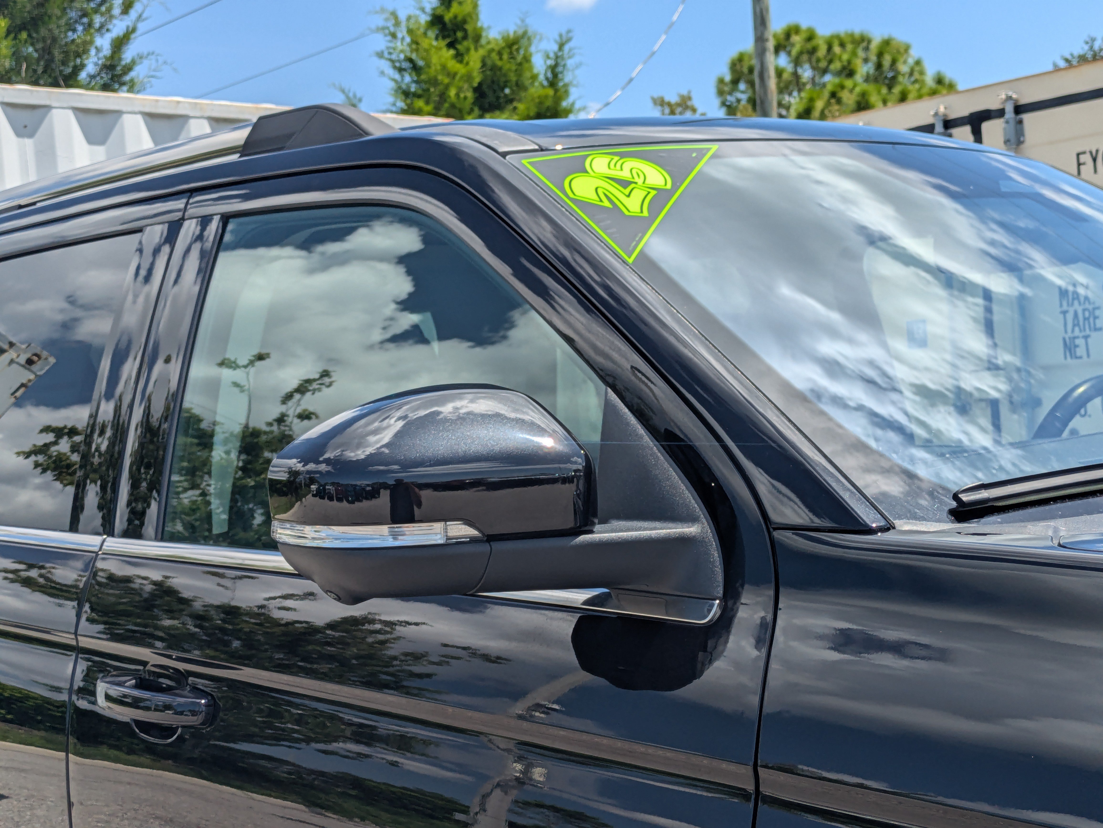 Certified 2025 Ford Expedition Platinum AWD/4WD image 11