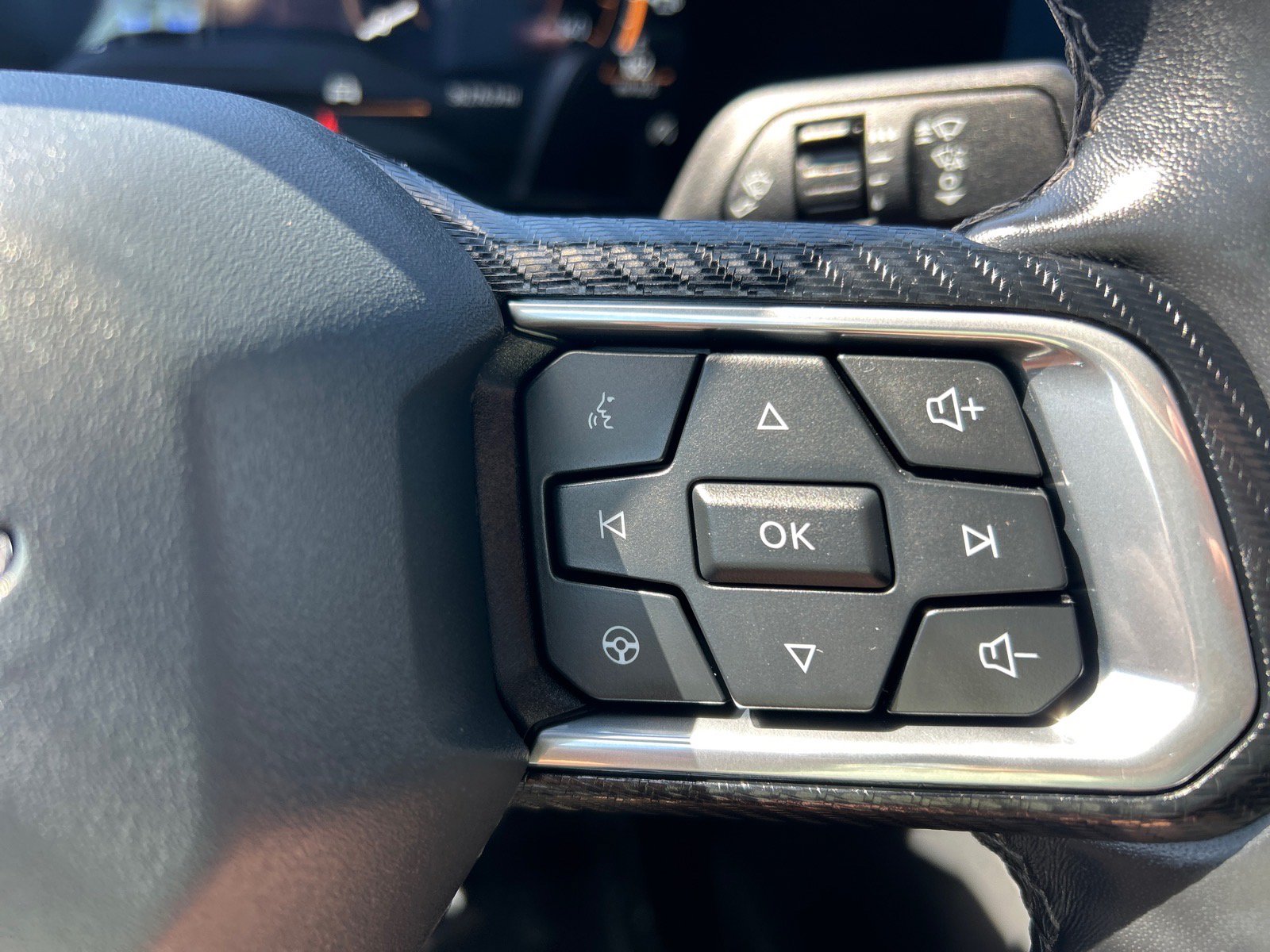 Certified 2025 Ford Mustang Premium RWD image 19