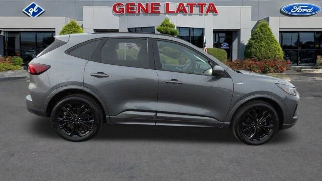 Certified 2023 Ford Escape ST-Line Elite w/ Premium Technology Package image 6