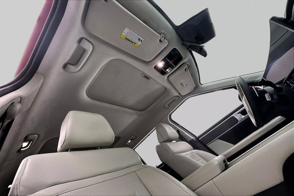 Used 2025 Hyundai Santa Fe Calligraphy AWD/4WD image 22
