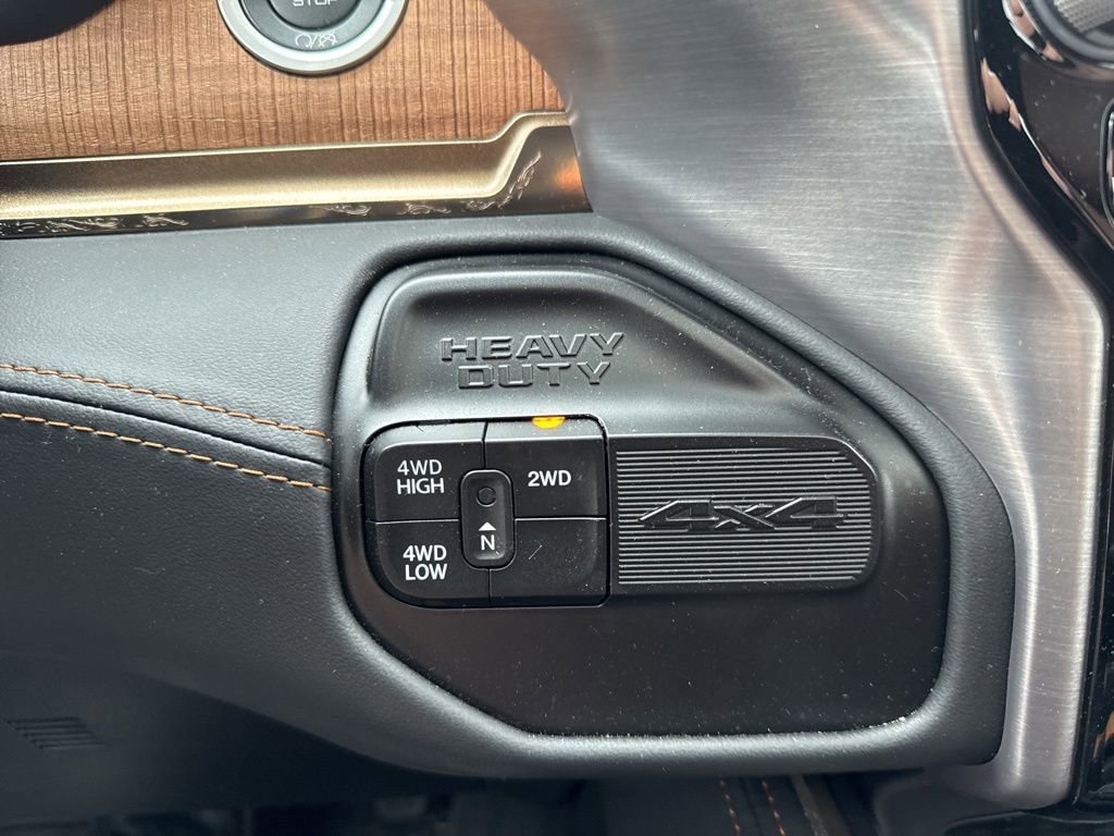 Used 2023 RAM 2500 Limited AWD/4WD image 22