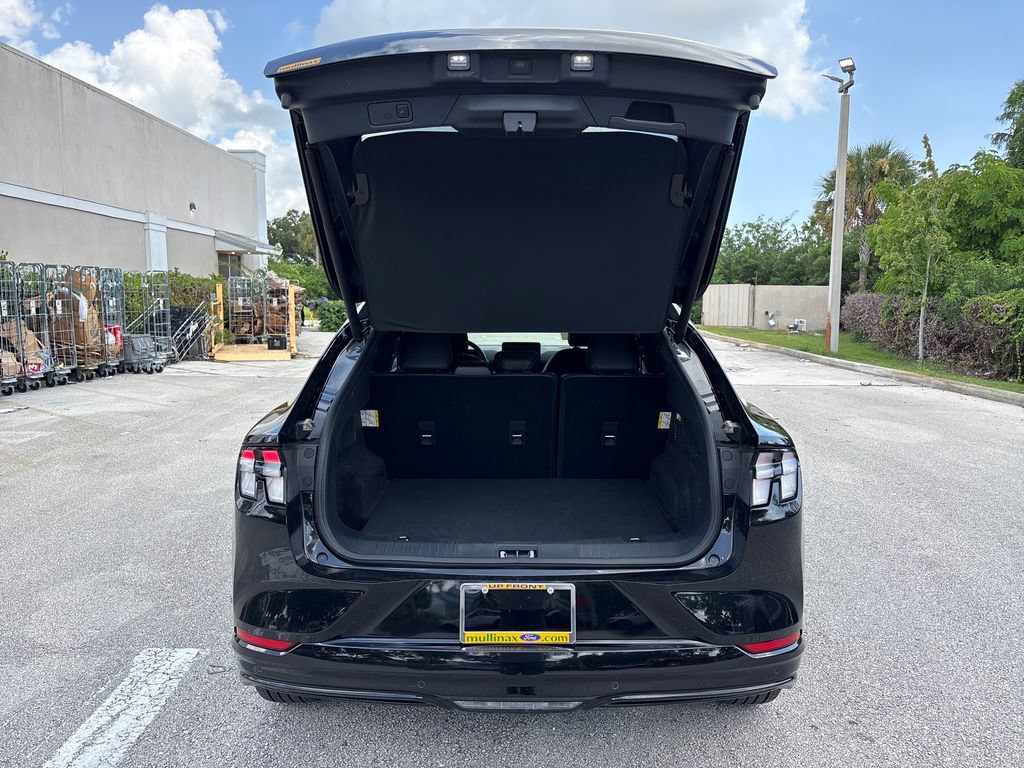 Certified 2023 Ford Mustang Mach-E Premium RWD image 9