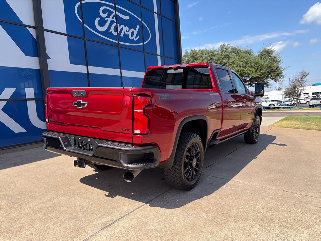 Used 2025 Chevrolet Silverado 2500 LTZ w/ Trail Boss Package AWD/4WD image 7