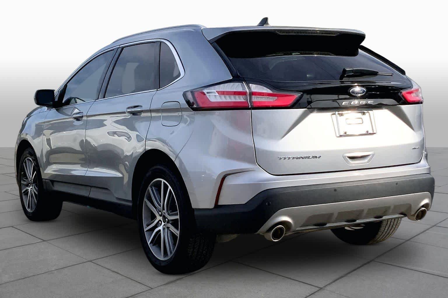 Certified 2023 Ford Edge Titanium AWD/4WD image 12