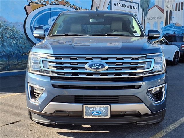 Certified 2019 Ford Expedition Limited w/ Equipment Group 302A image 2