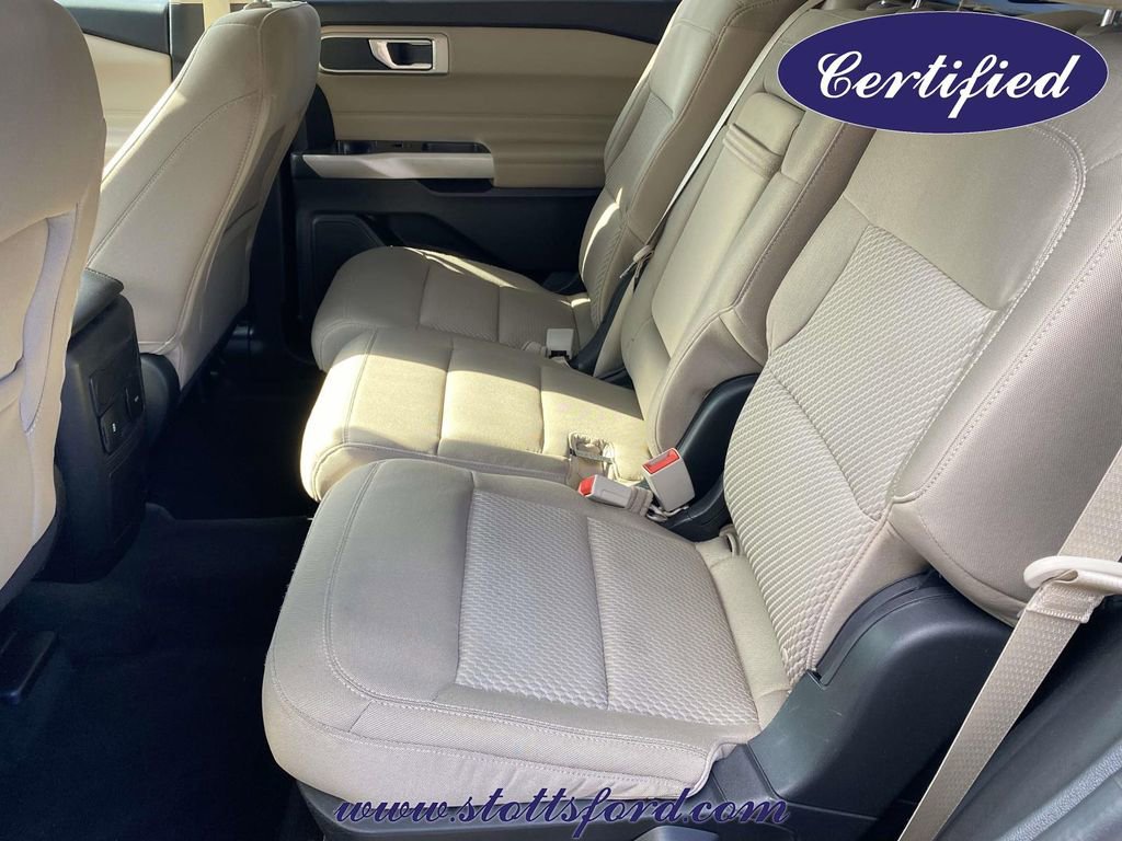Certified 2022 Ford Explorer XLT RWD image 11
