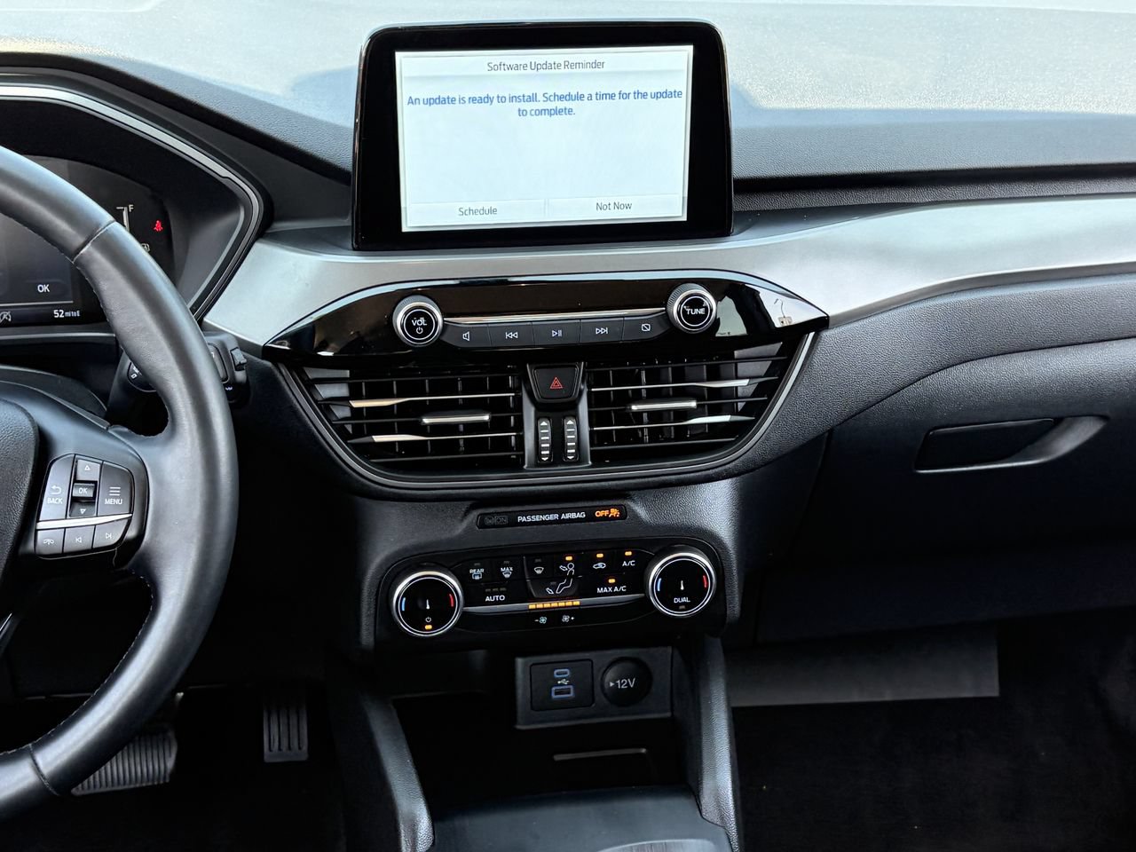 Certified 2023 Ford Escape Active FWD image 17