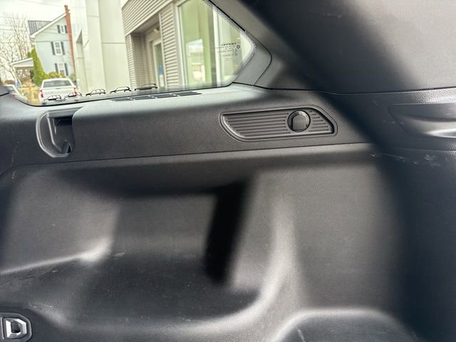 Used 2023 Jeep Grand Cherokee Altitude image 44