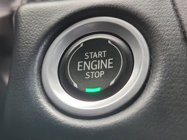 Used 2021 Chevrolet Suburban LS AWD/4WD image 12