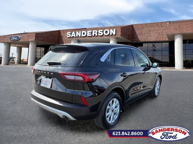 Certified 2024 Ford Escape Active FWD image 3