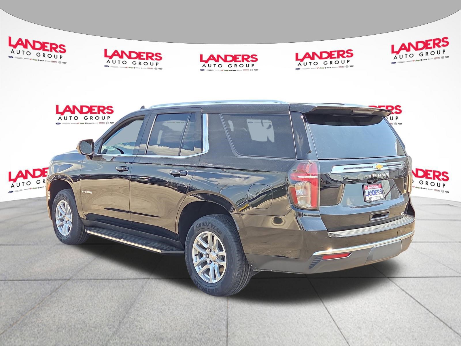 Used 2024 Chevrolet Tahoe LT image 3