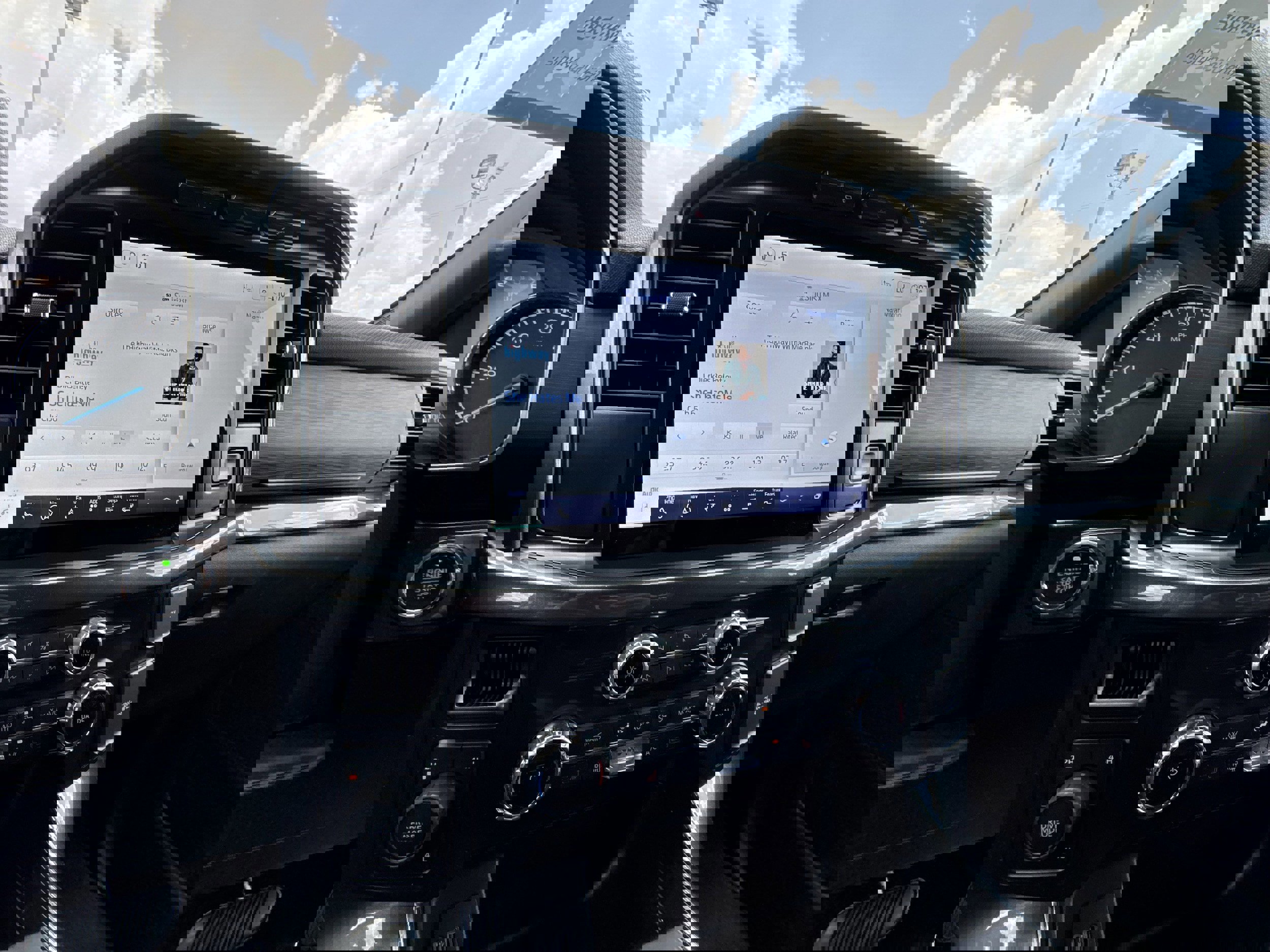 Certified 2022 Ford F150 XLT w/ Equipment Group 302A High image 22