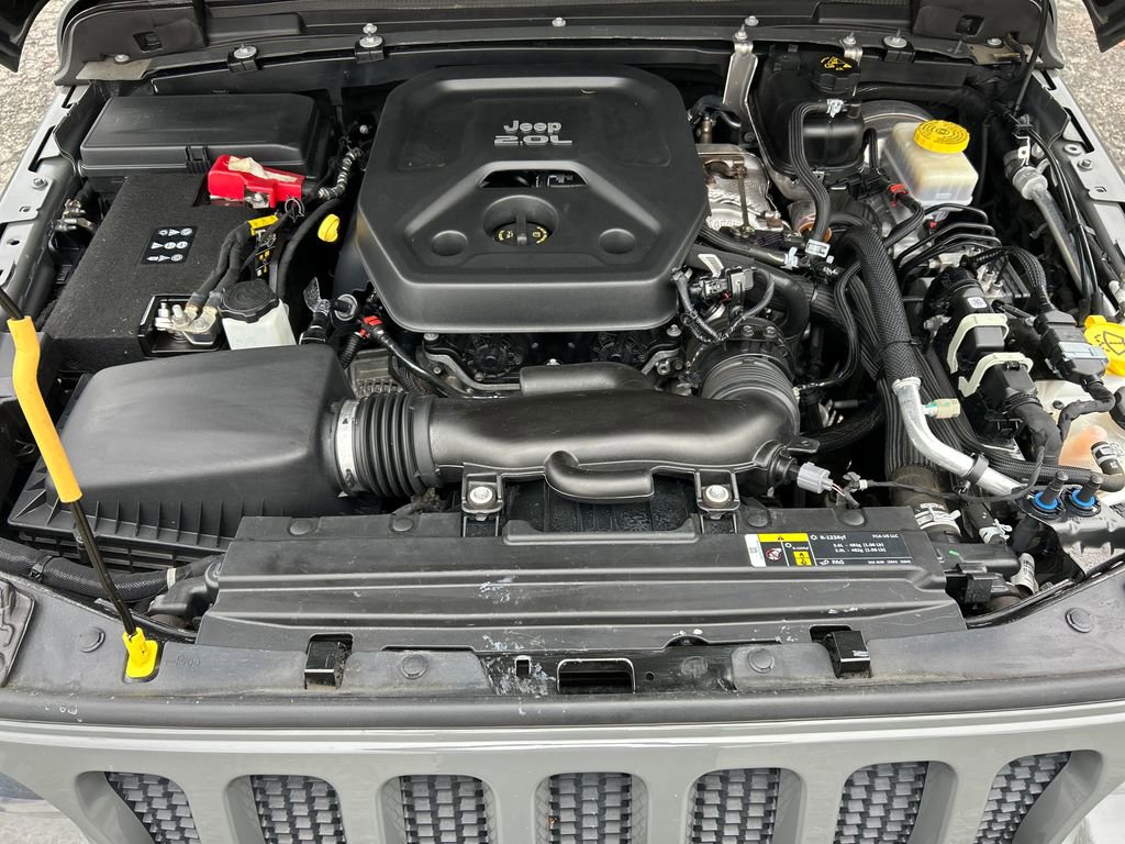 Used 2020 Jeep Wrangler Sport image 23