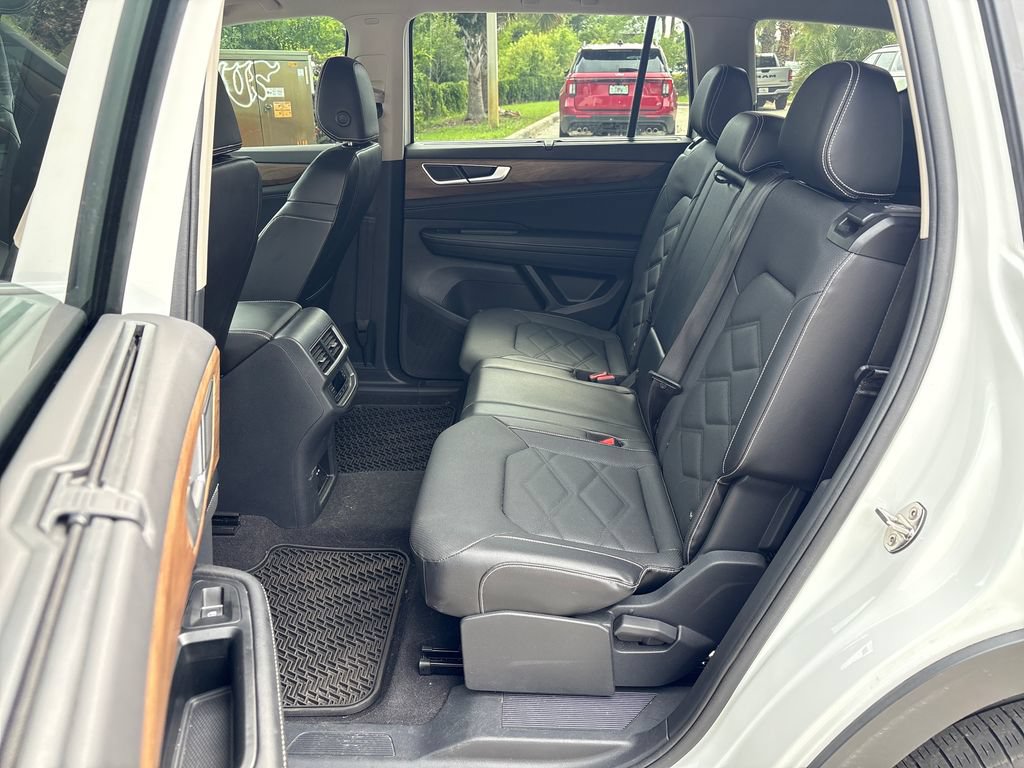 Used 2024 Volkswagen Atlas SE FWD image 29