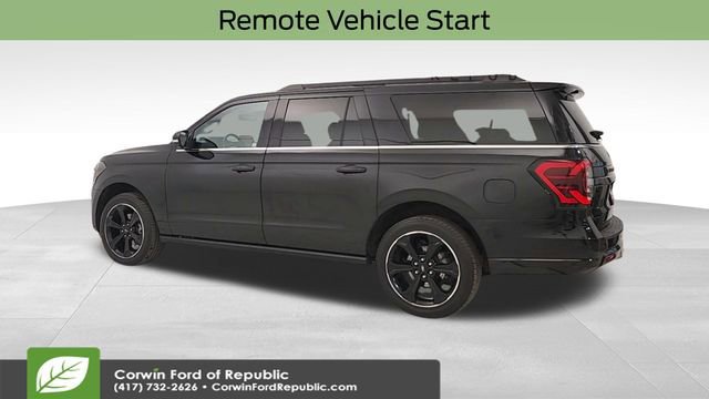 Certified 2022 Ford Expedition Max Limited w/ Equipment Group 303A image 3