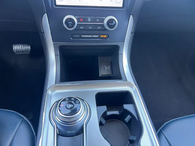 Certified 2023 Ford Edge SEL w/ Sport Appearance Package AWD/4WD image 17