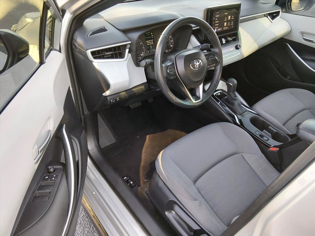 Used 2025 Toyota Corolla SE FWD image 10