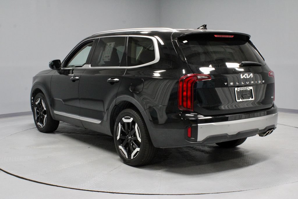 Used 2025 Kia Telluride S AWD/4WD image 11