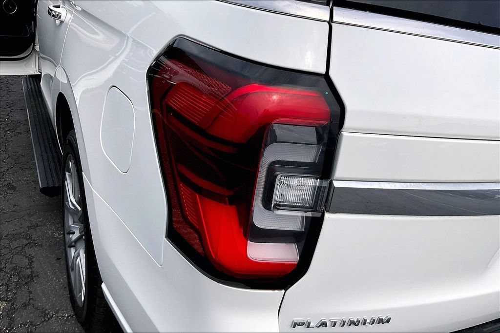 Certified 2022 Ford Expedition Platinum AWD/4WD image 30
