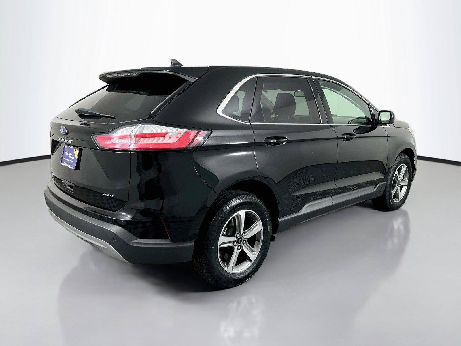 Certified 2024 Ford Edge SEL w/ Convenience Package AWD/4WD image 13