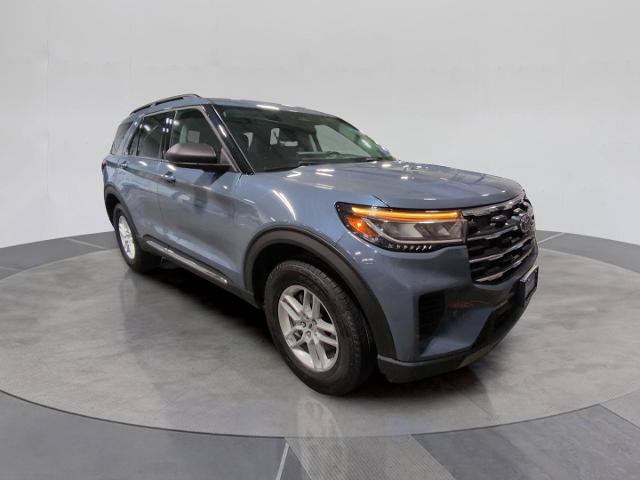 Certified 2025 Ford Explorer Active AWD/4WD image 9
