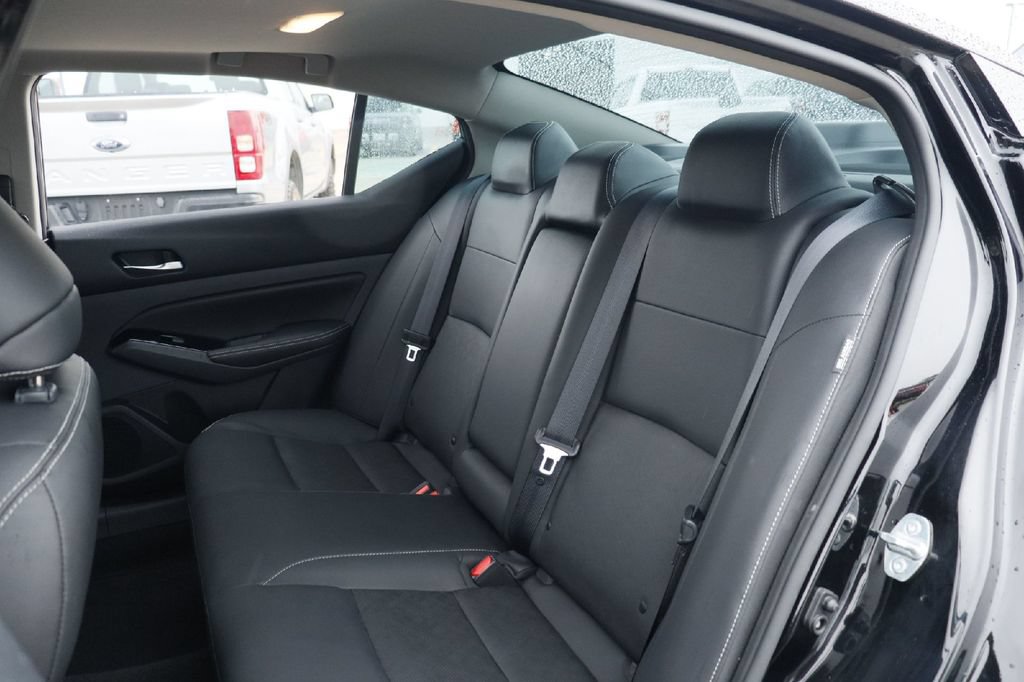 Used 2023 Nissan Altima 2.5 SL FWD image 23