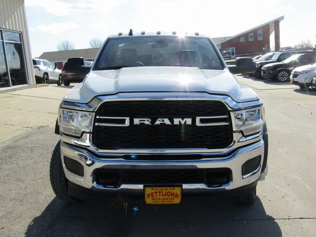Used 2022 RAM 5500 Tradesman AWD/4WD image 13