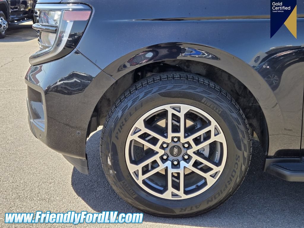 Certified 2025 Ford Expedition Active AWD/4WD image 7