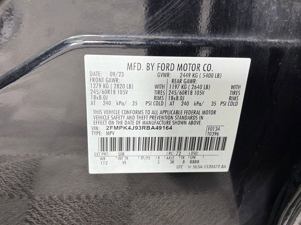 Certified 2024 Ford Edge SEL image 9